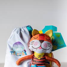 Pack Tigre Tishan y Tarjetas de Yoga Infantil (CriandoUnidos)